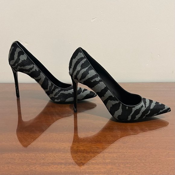 NIB Michael Kors Collection Gretel Tiger Calf Hair Pump - Picture 7 of 16